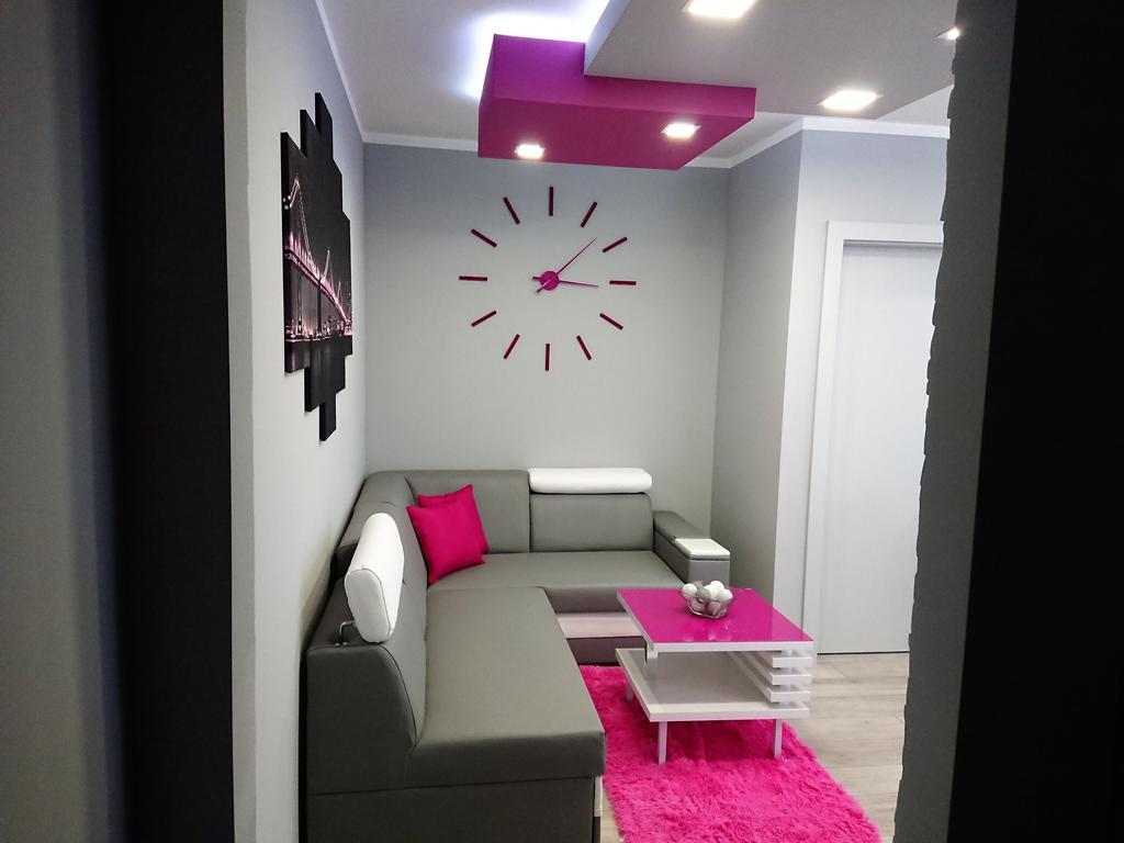 Apartament Exclusive Apartment เคียลเซ ภายนอก รูปภาพ